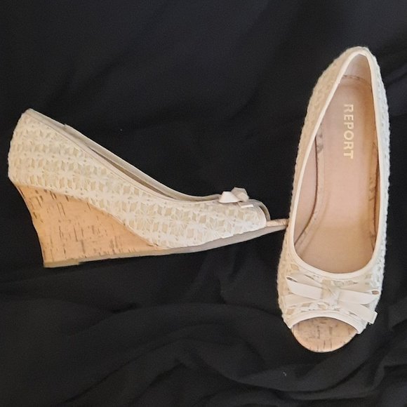 Report Open Toe Wedges - Picture 2 of 4